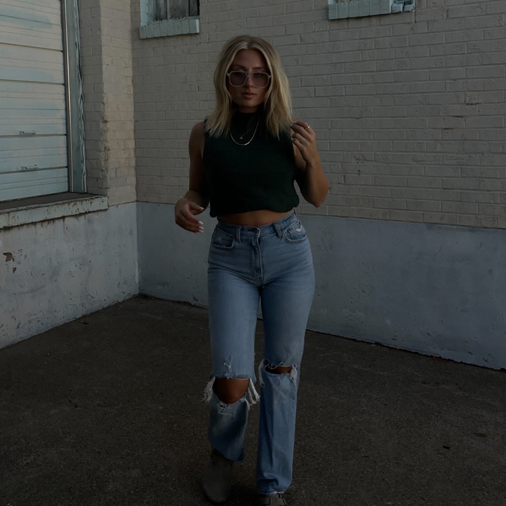 ABERCROMBIE CURVE LOVE JEANS
